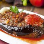 Melanzane ripiene di carne: ricetta della nonna
