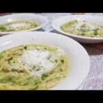 Pasta e zucchine alla pugliese Pasta e zucchine alla pugliese