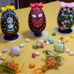 uova-di-pasqua-decorate-con-pasta-di-zucchero